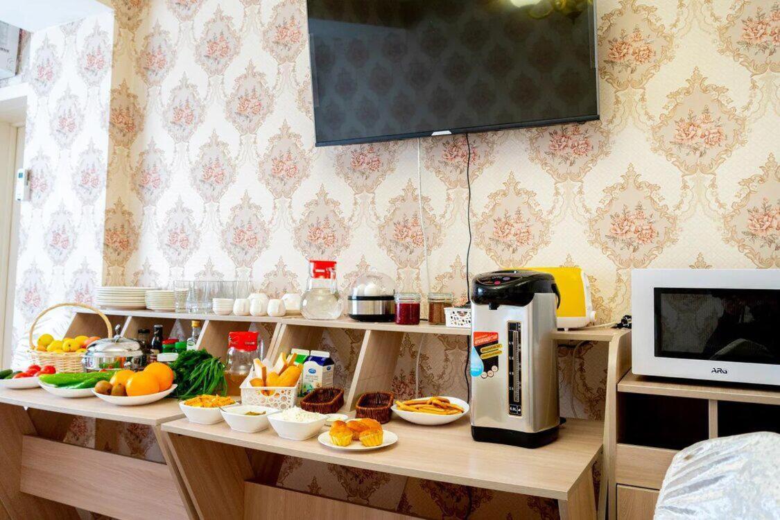 Gold Boutique Hotel Almati Kültér fotó