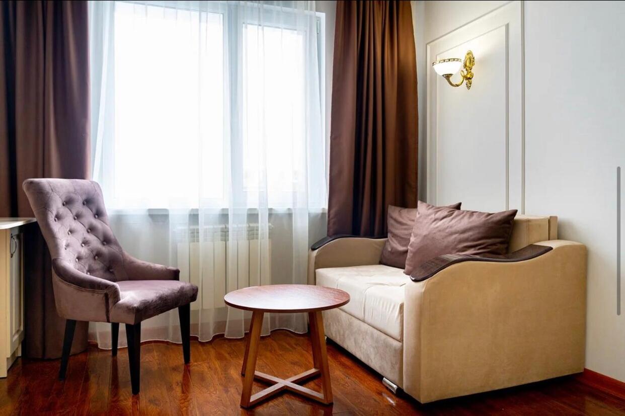 Gold Boutique Hotel Almati Kültér fotó